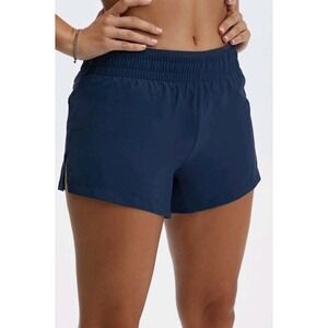 Fabletics Breath Mid-Rise Navy Run Shorts Wmn‎ Sz M Breathable Lined Pockets Gym